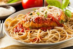 Spaghetti w/ Chicken Parmigiana